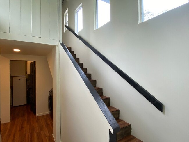 Building Photo - Private Hideaway on 1 Acre -Hawaiian Paradise Park