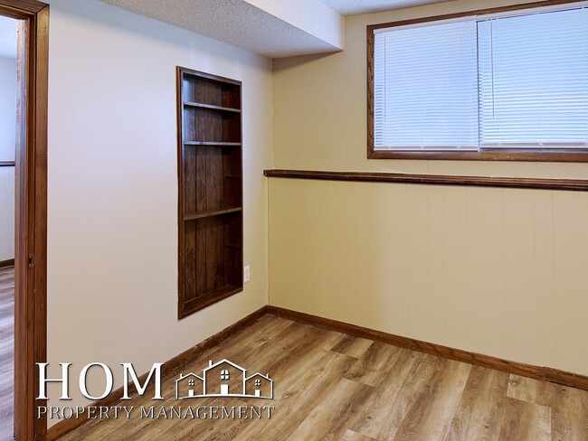 Building Photo - 31 Devonshire Pl