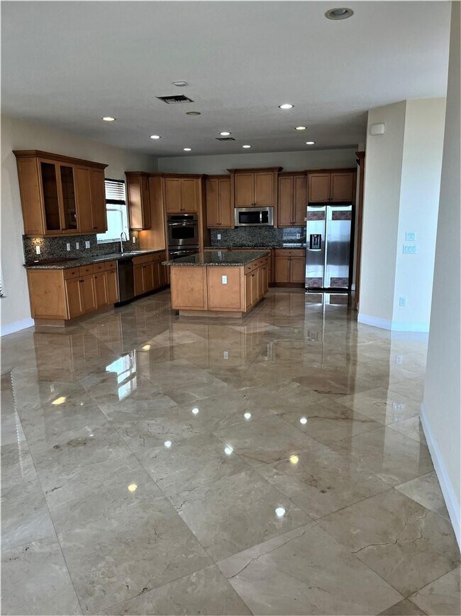 Building Photo - 17989 SW 54th St