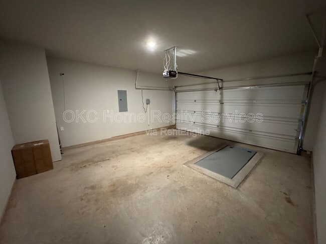 Building Photo - 2748 Alice Wy