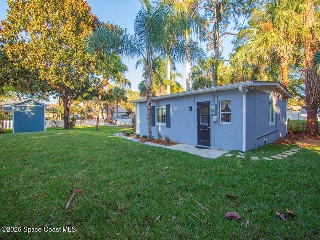 Building Photo - 6425 4th Pl