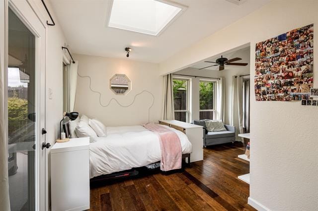 Building Photo - 419 Brooks Ln