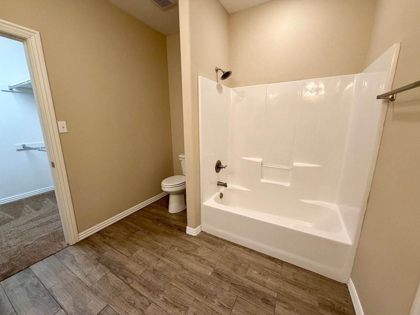 Building Photo - 6608 Leightyn Ln