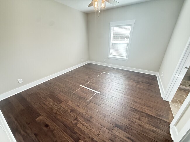 Building Photo - 1112 Phillips St SW