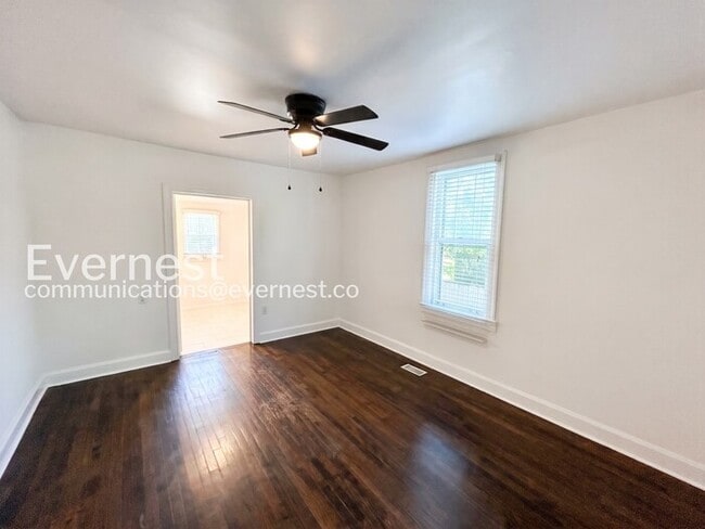 Building Photo - 142 Gordon Terrace