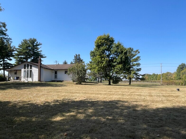 Building Photo - 12220 Jerome Road