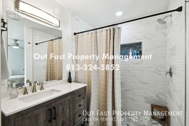 Building Photo - 9885 55th Wy N