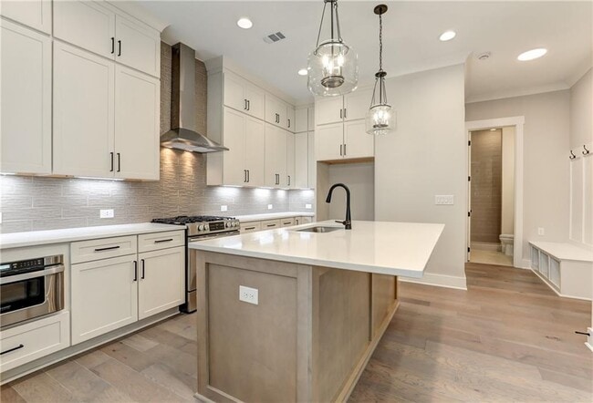 Building Photo - 1007 Fendley St