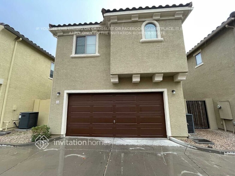 Building Photo - 451 S Hawes Rd