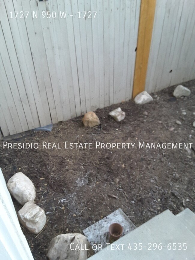 Building Photo - 1727 N 950 W St