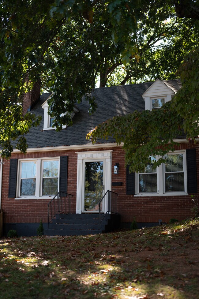 Building Photo - 1019 Chowan Ave