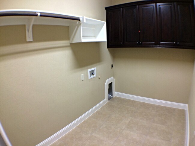 Building Photo - 5 Bdrm/4 Bath / Media Room/ 3300 SF In North Carrollton/Brick And Stone Facade