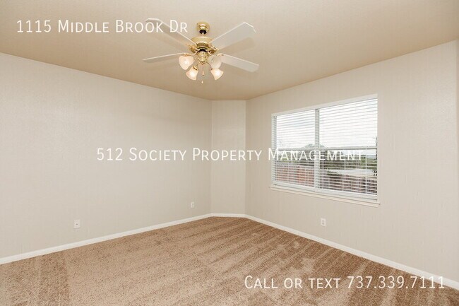 Building Photo - 1115 Middle Brook Dr