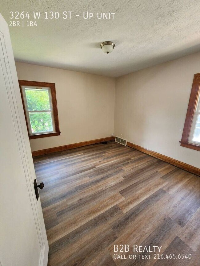 Building Photo - 3264 W 130th St