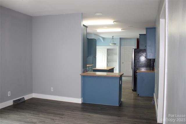 Building Photo - 13030 Homewood Dr