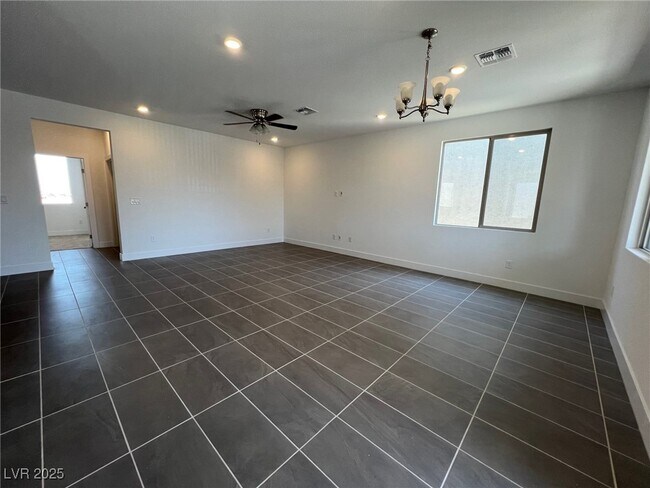 Building Photo - 7550 Quail Rock Ave