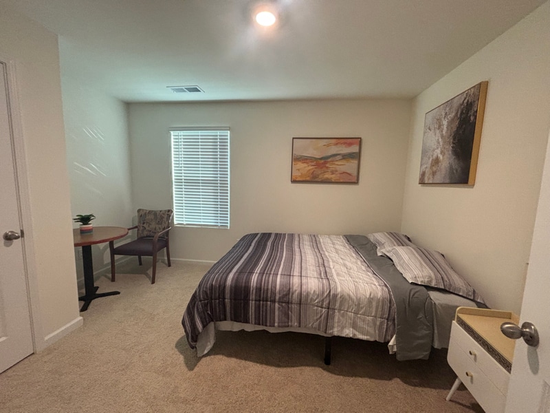 Building Photo - 21 Draft St