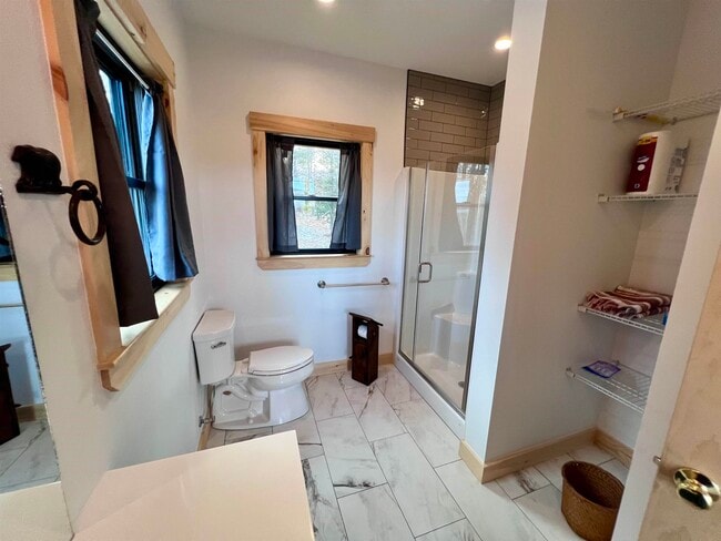 Building Photo - 49 Neal Hill Rd