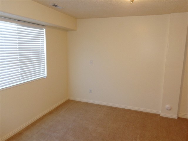 Building Photo - 358 Stamford Dr