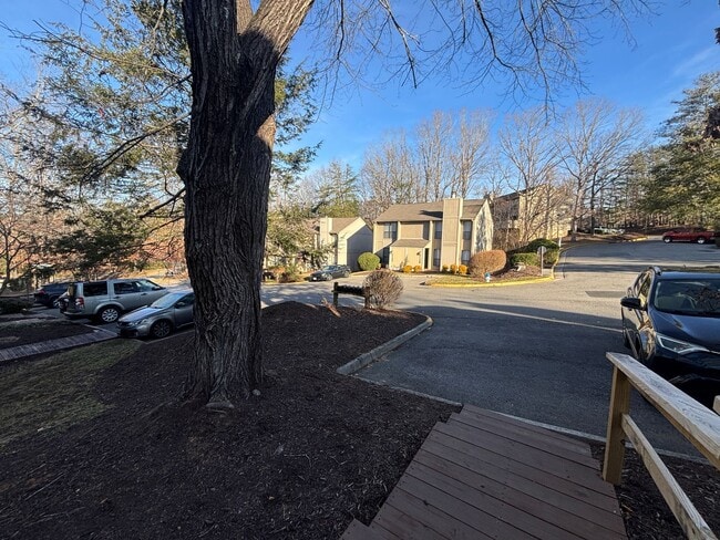 Building Photo - 7203 Woods Crossing Dr