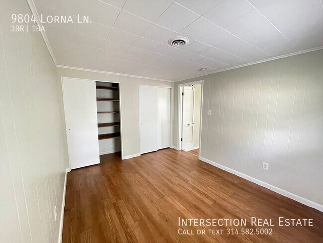 Building Photo - Charming 3 Bedroom Ranch Home with Fenced ...