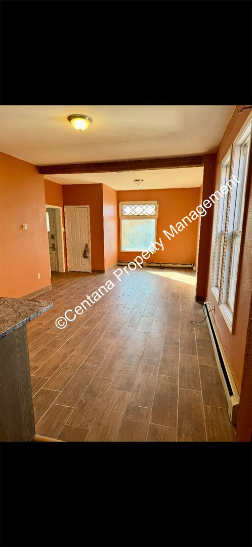 Building Photo - 601 W Mercury St