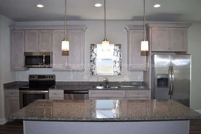 Building Photo - 1 Worden Pl