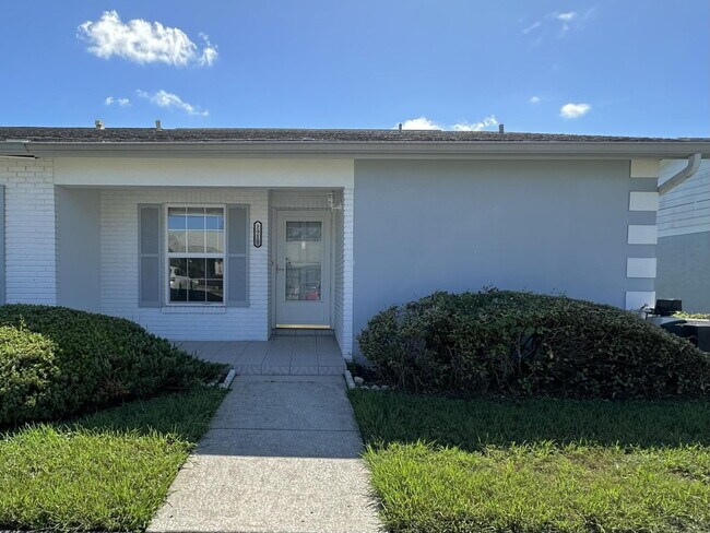 Primary Photo - "Charming 2-Bed, 2-Bath Oasis in New Port Richey – Your Ideal Retreat Awaits!"