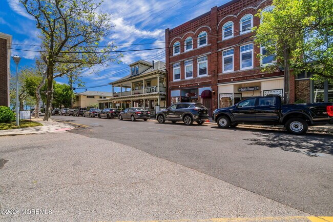 Building Photo - 69 Mt Tabor Way