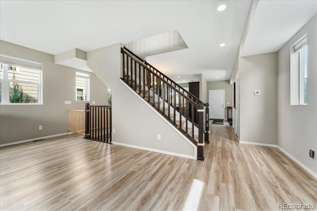 Building Photo - 4827 Mt Shavano St
