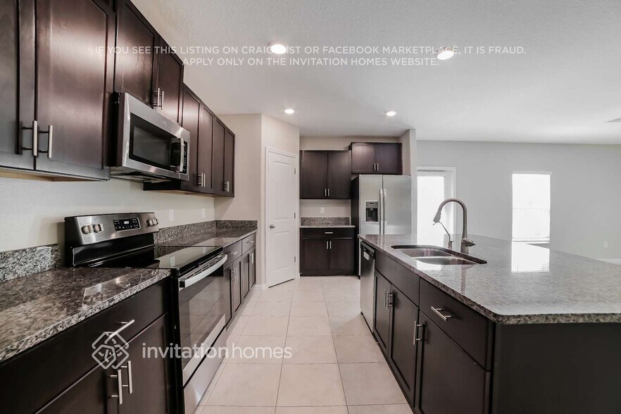 Building Photo - 11173 Riley Pines Cir