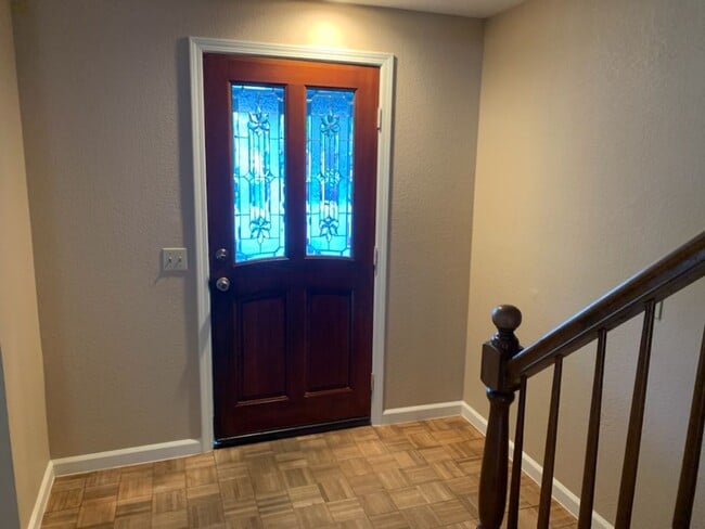 Building Photo - 3051 Ironwood Ct