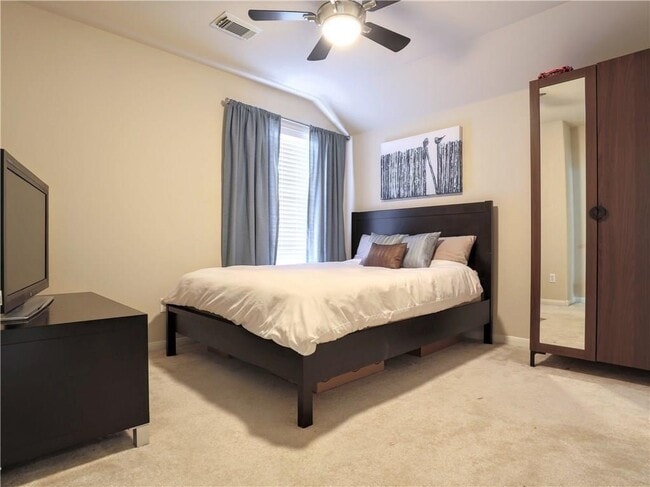 Building Photo - 10720 Sorghum Hill Cove