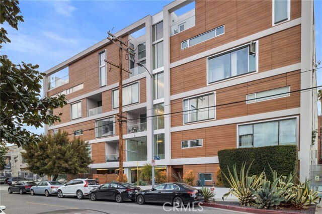 Building Photo - 6735 Yucca St