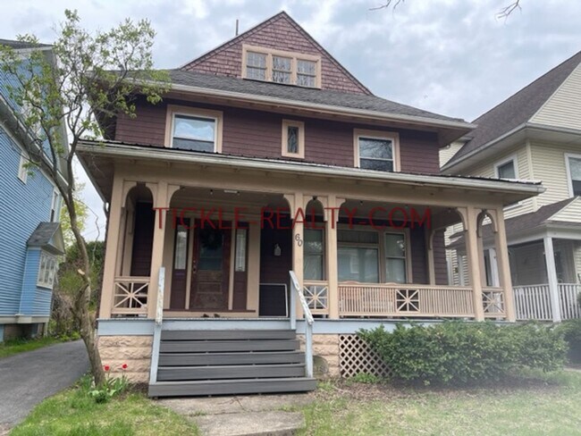 Building Photo - Upper Monroe Neighborhood