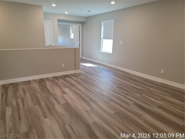 Building Photo - 2818 Frabiele St