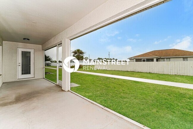 Building Photo - 4 Bedroom Pet-Friendly Home in Cape Coral, FL with Main Street Renewal