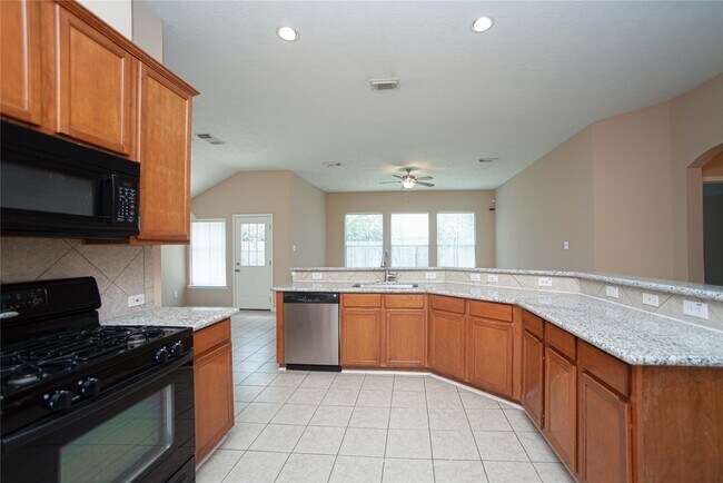 Building Photo - 20219 Suncoast Dr