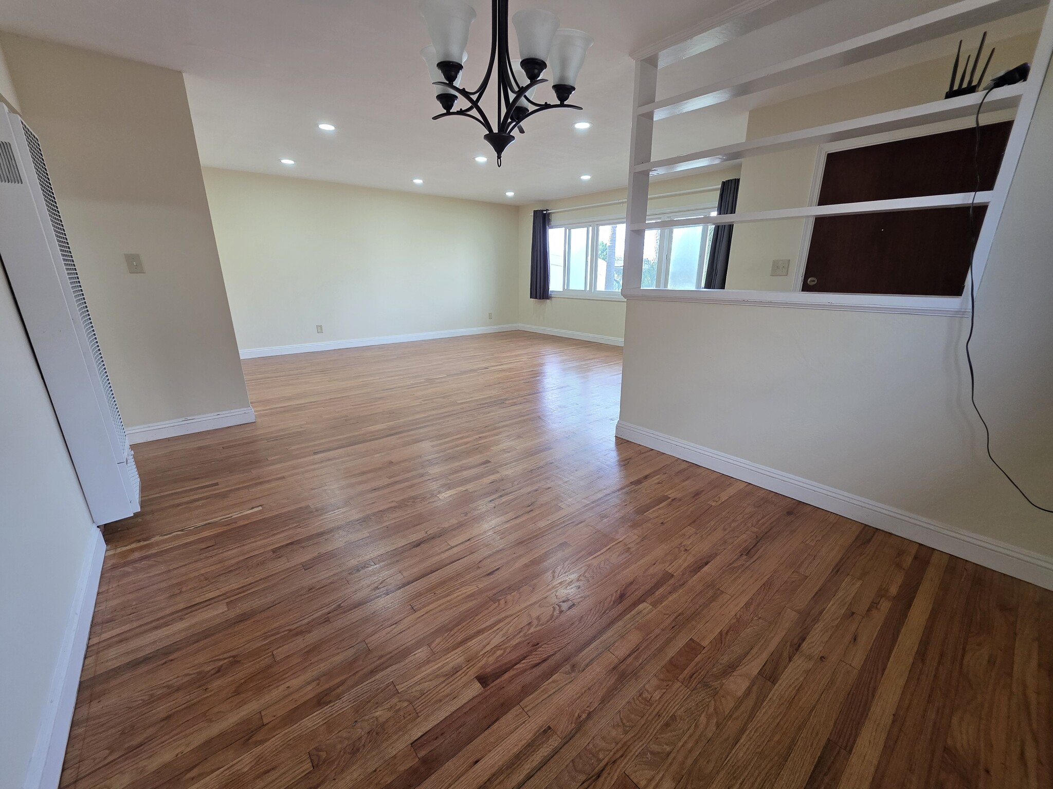 Building Photo - 5457 Dorothy Dr