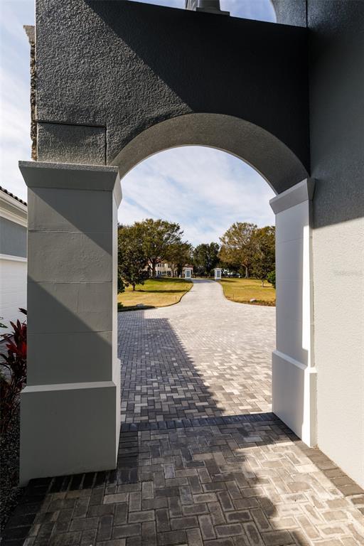 Building Photo - 10605 Midview Terrace