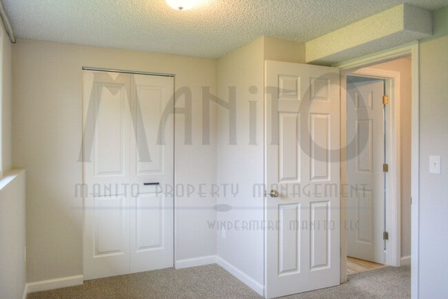 Building Photo - 4217 E Marietta Ave