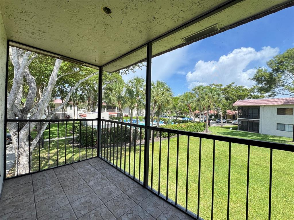 Building Photo - 16215 Saddle Club Rd