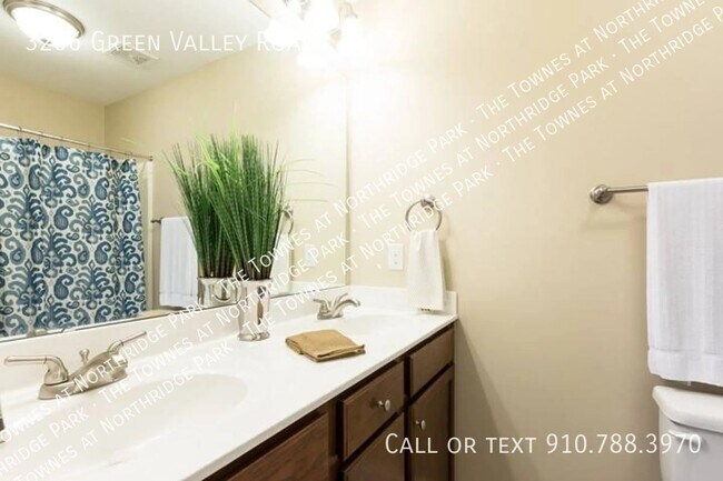 Building Photo - 3206 Green Valley Rd