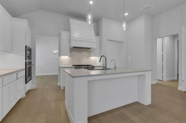 Building Photo - 16128 Harris Hawk St