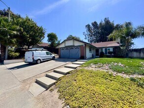Building Photo - COMING SOON! 3 Bedroom Temecula home for L...