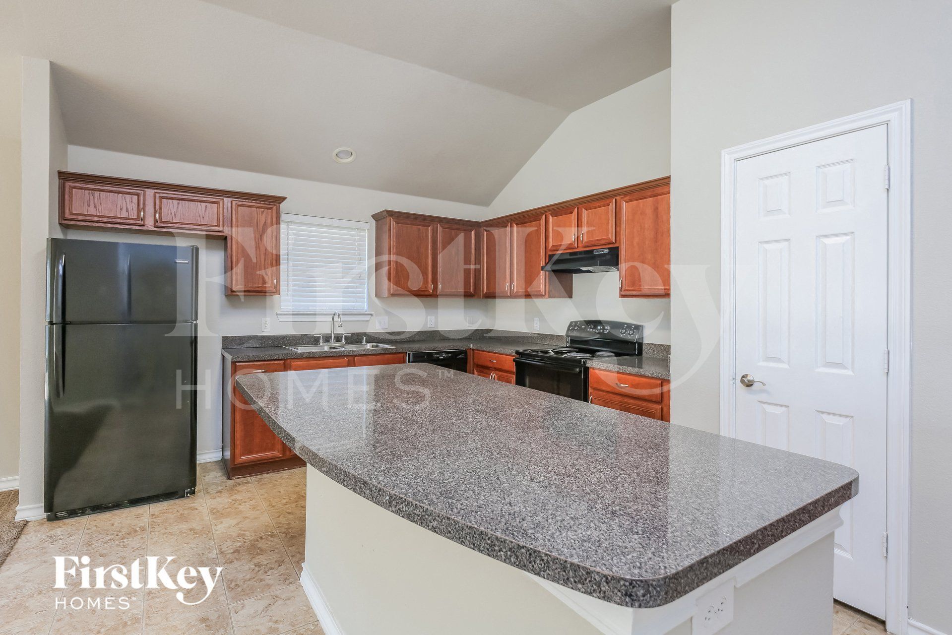 Building Photo - 1101 New Meadow Dr