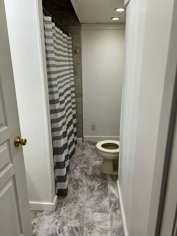 Building Photo - 945 21st St