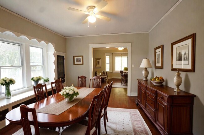 Building Photo - 2-Bedroom Lakewood Gem in the Heart of the...
