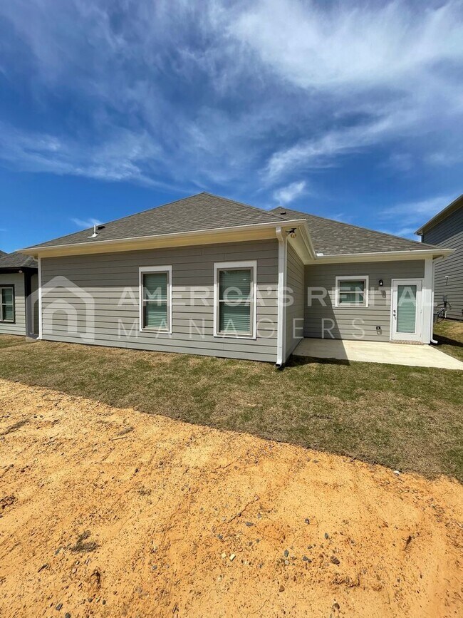 Building Photo - Home for Rent in Cullman, AL!! Available to View Now! DEPOSIT PENDING!