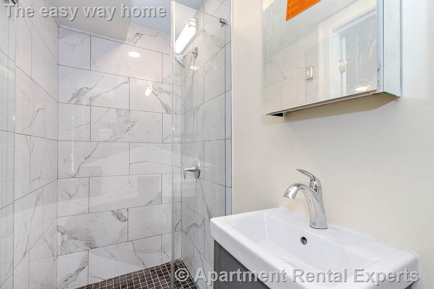 Building Photo - 70 Stanley Ave